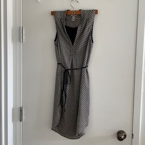 H&M summer dress Sz 6 black and white design